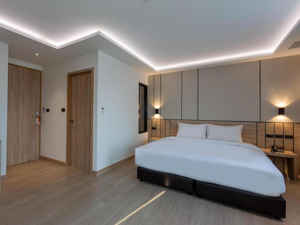 Heaven Hotel Chachoengsao Esterno foto
